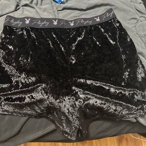 Velvet shorts